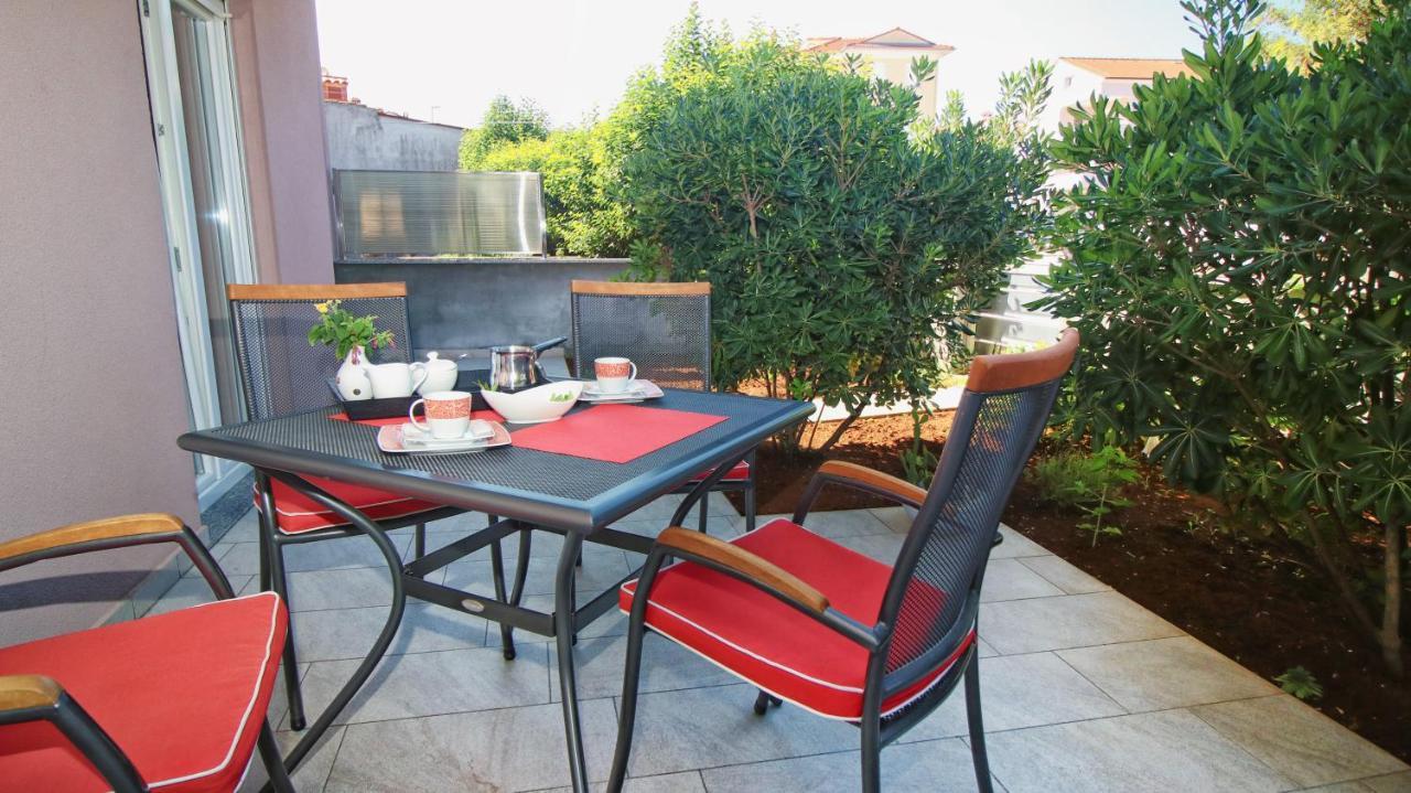Guesthouse Esma Rovinj Eksteriør bilde