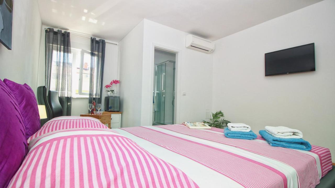 Guesthouse Esma Rovinj Eksteriør bilde