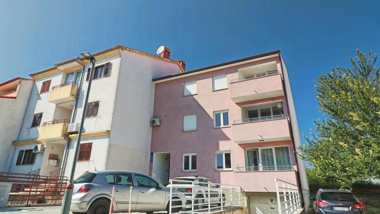 Guesthouse Esma Rovinj Eksteriør bilde