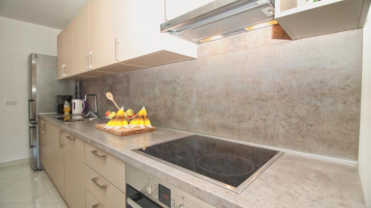 Guesthouse Esma Rovinj Eksteriør bilde
